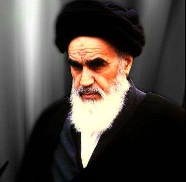 Imam Khomeini Bapak Revolusi Islam