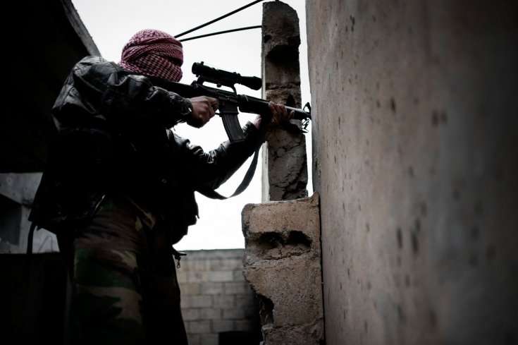 قناصة ما يسمى بالجيش السوري الحريترصدون بالمدنيين الأبرياء في شوارع المخيم