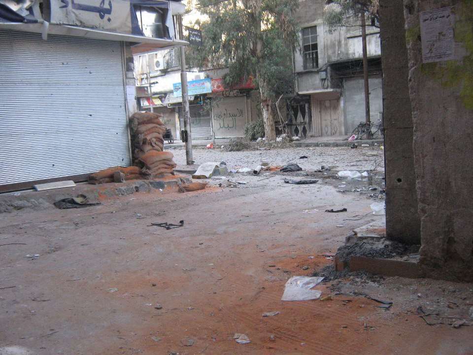 شارع فلسطين بعد أن هجره الأهالي