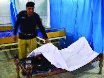 پشاور میں پولیس چیک پوسٹ کے قریب رکشے میں دھماکہ، 3 افراد جاں بحق