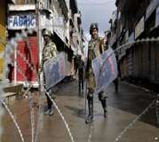 شمالی مقبوضہ کشمیر میں 300 بے گناہ نوجوان گرفتار، حاجن میں ہڑتال اور مظاہرے
