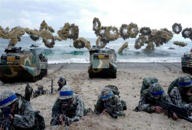 War game US and South Korean Marines on South Korea