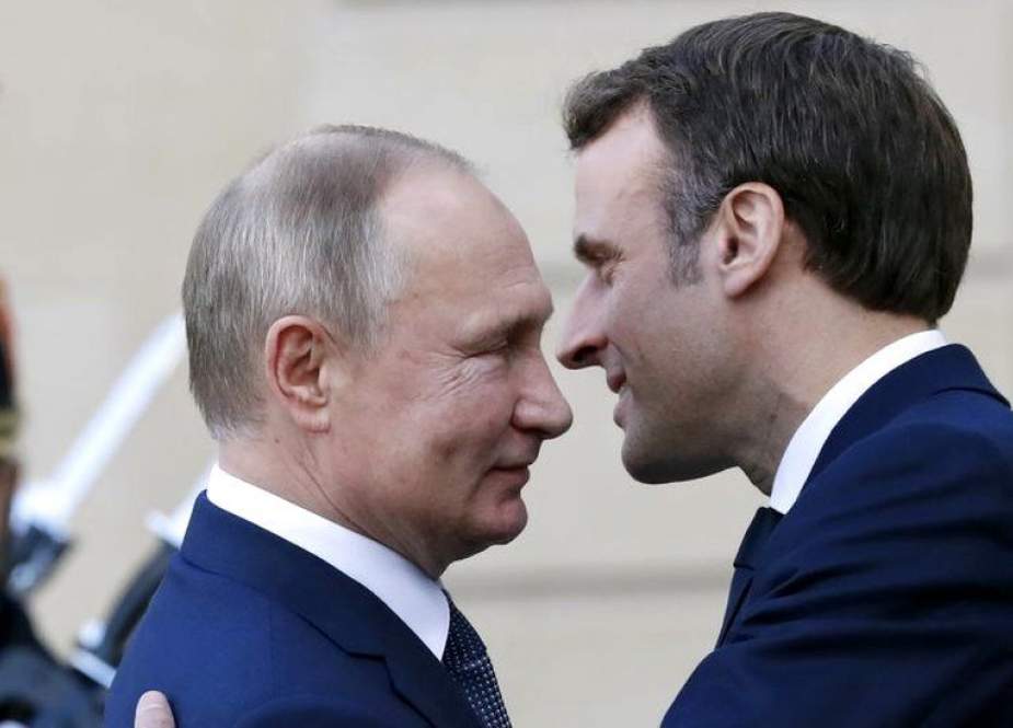 Putin dan Macron (BBC).
