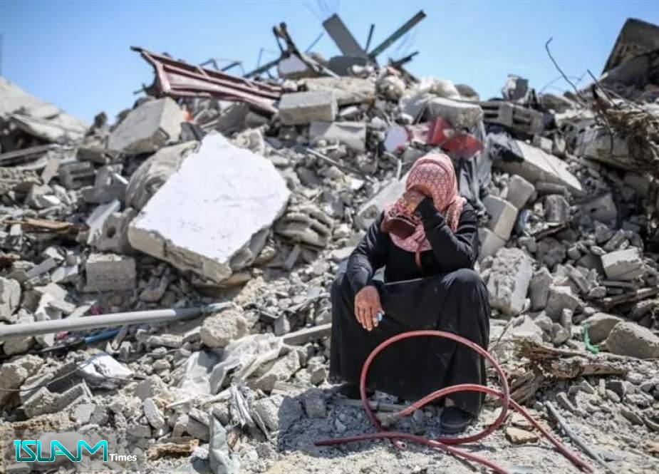 Palestinians Return to Devastation in Khan Younis after Israeli Withdrawal