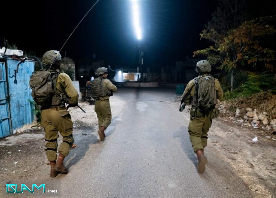 Israeli Forces Arrest 23 Palestinians in Overnight Raids across West Bank