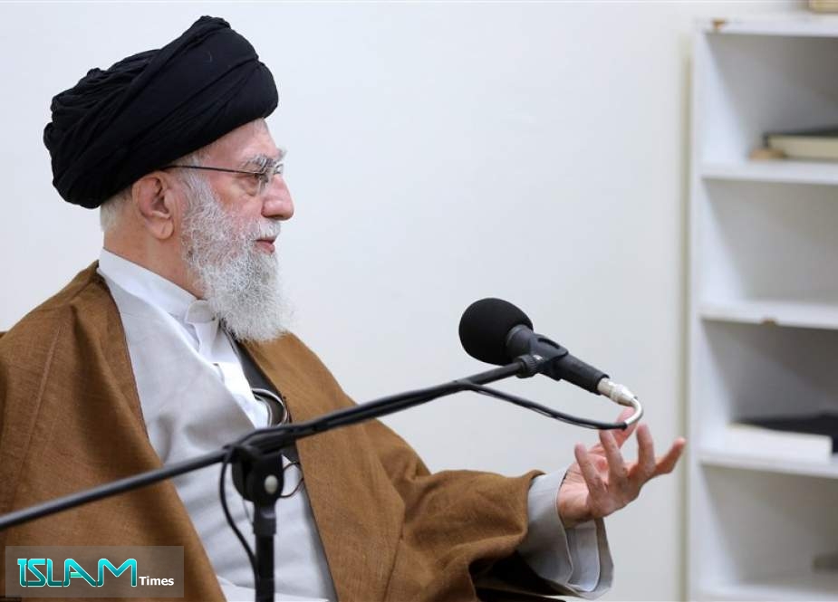 Shiite Imams Should Be Introduced to World with Modern Methods: Ayatollah Khamenei