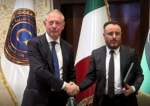 إيطاليا وليبيا توقعان إعلاناً لتعزيز التعاون في مجال الطاقة
