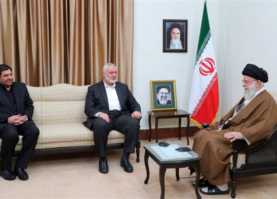 Imam Khamenei received Hamas