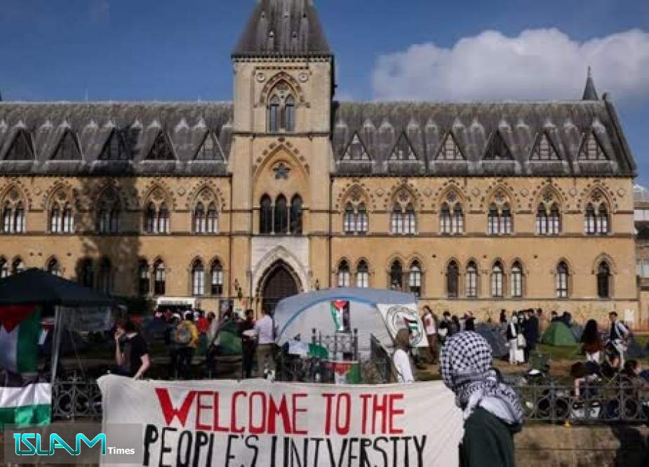 الشرطة البريطانية تعتقل طلابا بجامعة "أكسفورد" في اعتصام مؤيد لفلسطين