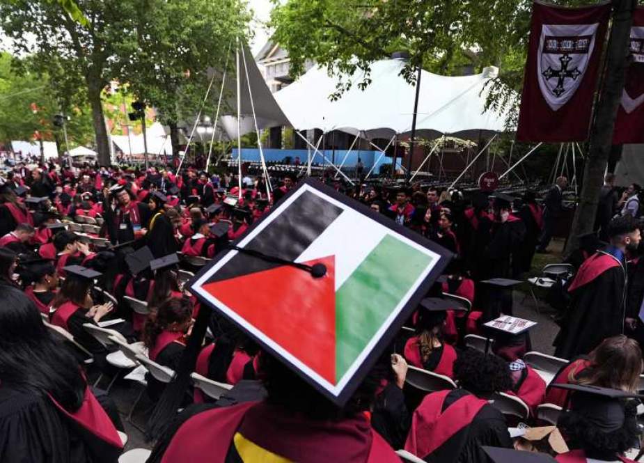 Hundreds of Pro-Palestine and anti-Zionist students as well as guest activists stormed out of the Harvard University