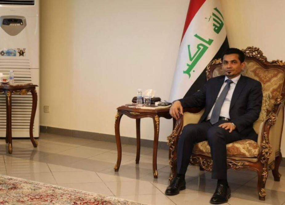 عراقی وزیر ٹرانسپورٹ سے ایرانی سفیر کی ملاقات، دونوں ممالک کے درمیان سڑکوں کی رکاوٹوں کو دور کرنے پر زور