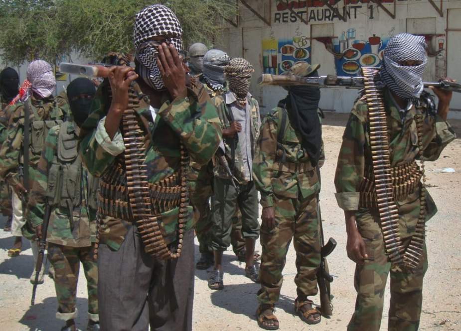 قتلى بتفجير لغم بقوة من الجيش الصومالي.. و"الشباب" تتبنى الهجوم