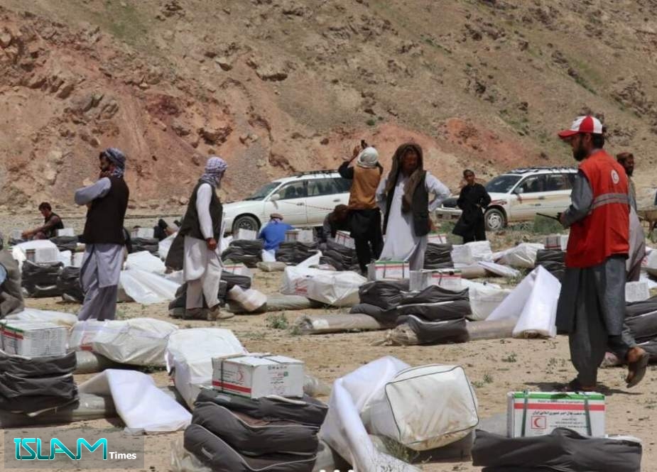 توزیع کمک‌های ایران به سیلاب زدگان افغانستان