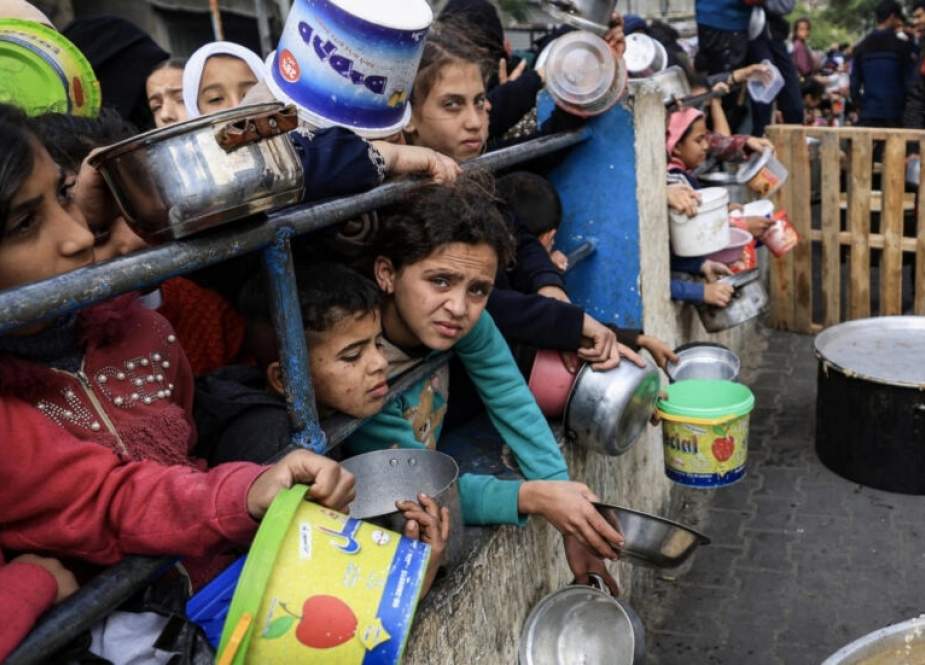 لمخاوف أمنية.. "الأغذية العالمي" يوقف مساعداته إلى غزة عبر الرصيف الأميركي