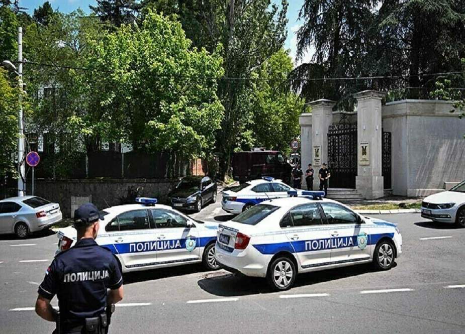 سربیا، اسرائیلی سفارت خانے کے باہر ڈیوٹی پر موجود افسر پر تیر کمان سے حملہ