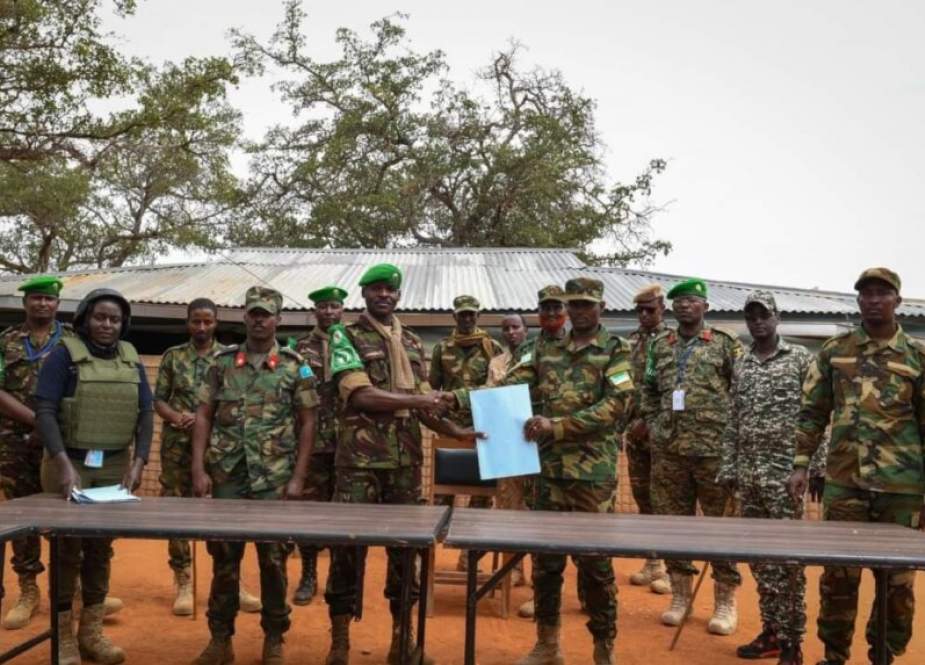 بعثة الاتحاد الأفريقي تسلّم الجيش الصومالي خامس قواعدها العسكرية