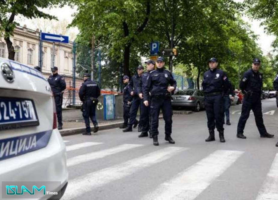 توقيف رجل بحوزته قوس رماية في بلغراد بعد هجوم بسلاح مماثل أمام سفارة إسرائيل