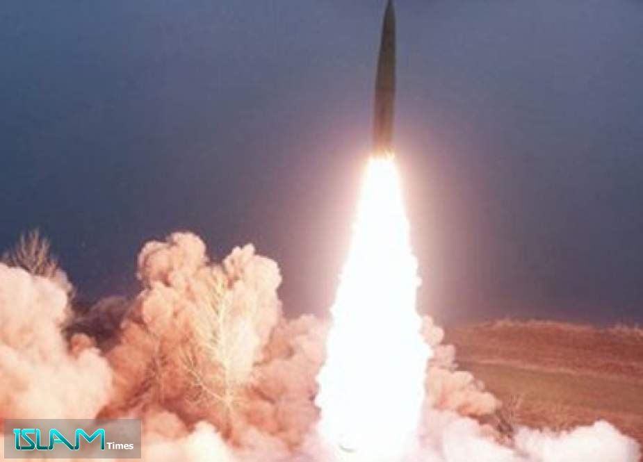 كوريا الديمقراطية تجري اختباراً ناجحاً لإطلاق صاروخ بالستي تكتيكي جديد