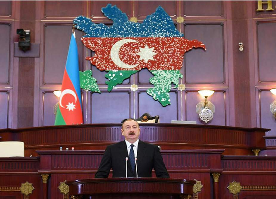 انحلال پارلمان آذربایجان؛ بازی علی‌اف با مهره‌ها