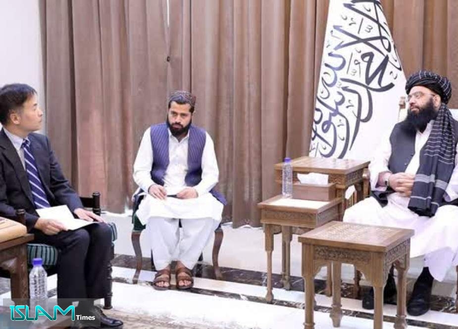 سفیر ژاپن در کابل با معاون سیاسی نخست‌وزیر طالبان دیدار کرد