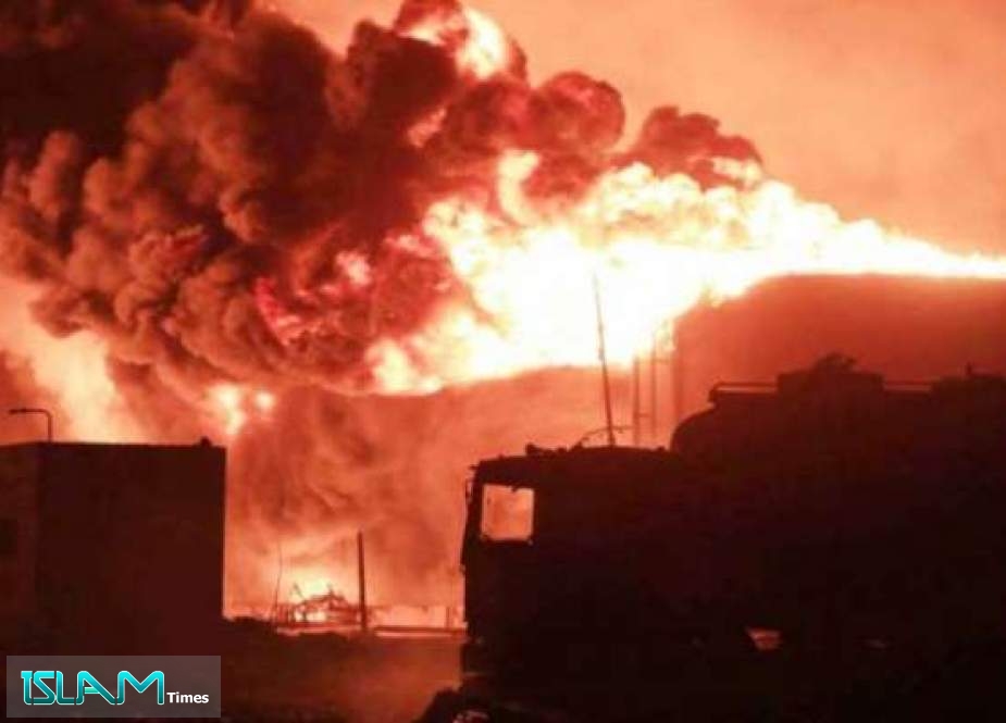 حريق جديد في ميناء الحديدة اليمني بعد أيام من الغارات الإسرائيلية