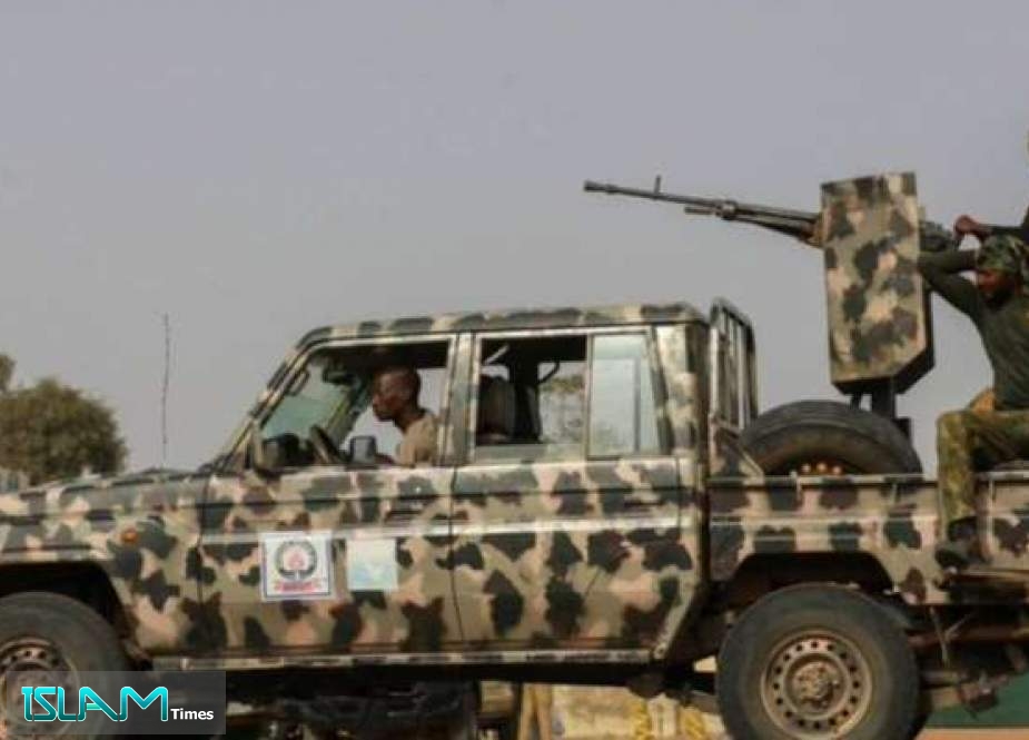 مقتل سبعة عسكريين بانفجار لغم أرضي في شمال شرق نيجيريا